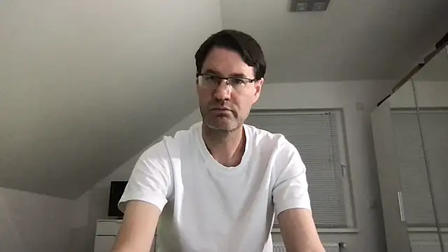 zxzx cam1 online show from March 2025 04:04:01 PM