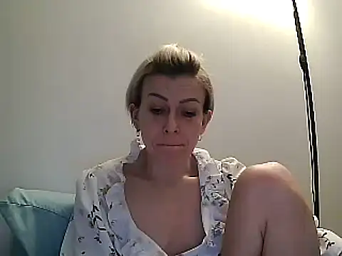 anechka1 online show from January 2025 10:45:02 PM