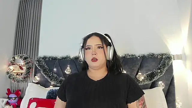 Karmilla Rosse online show from December 2025 10:33:01 AM