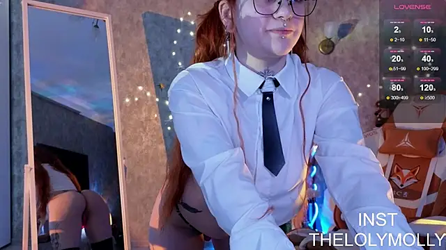 LolyMolli online show from April 2026 10:13:01 AM