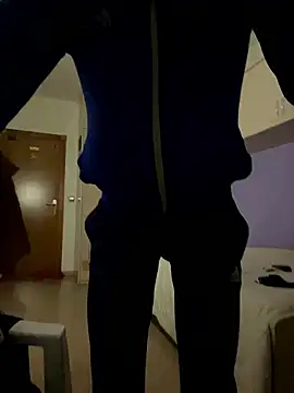 Kamaleonix online show from March 2026 09:54:02 PM