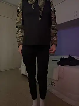 Kamaleonix online show from March 2026 09:19:01 PM