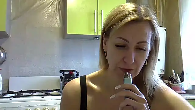 AshleyXHoney online show from December 2024 08:48:02 AM