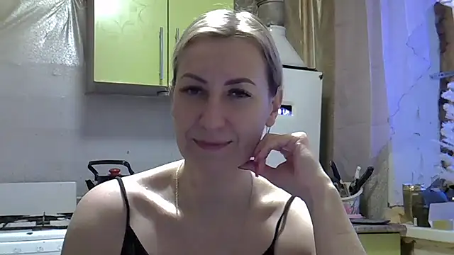 AshleyXHoney online show from December 2024 05:48:01 AM