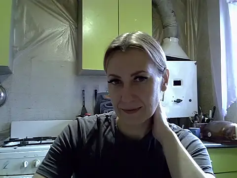 AshleyXHoney online show from November 2025 06:46:01 AM