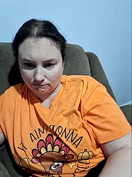 Snapshot of MilfyMrsRobinson chatting on October 2025 12:02:02 PM MilfyMrsRobinson online show from October 2025 12:02:02 PM
