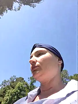 MilfyMrsRobinson online show from May 2026 02:37:01 PM