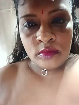 Snapshot of Love_Jenny chatting on August 2026 05:42:02 AM Love Jenny online show from August 2026 05:42:02 AM
