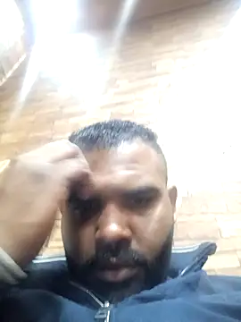 ListedLoin online show from January 2025 06:52:01 PM