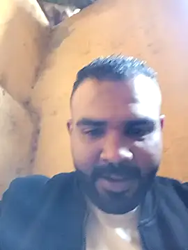 ListedLoin online show from January 2025 01:09:02 PM