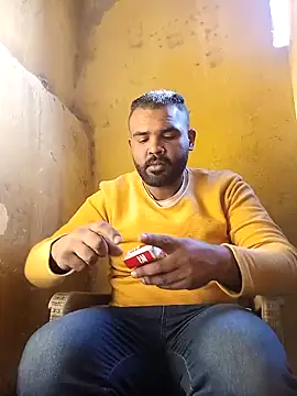 ListedLoin online show from January 2025 12:01:02 PM