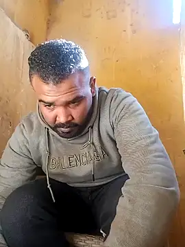 ListedLoin online show from January 2025 10:53:02 AM