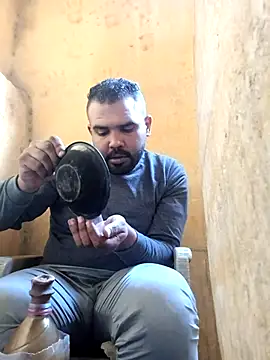 ListedLoin online show from January 2025 02:24:02 PM