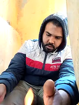 ListedLoin online show from February 2025 09:25:02 AM