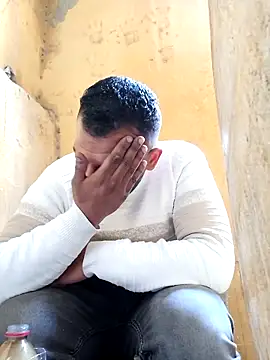 ListedLoin online show from February 2025 08:54:02 AM