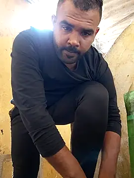 ListedLoin online show from April 2026 12:04:01 PM