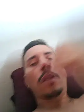 Snapshot of luissilva0071 chatting on May 2026 12:11:01 PM luissilva0071 online show from May 2026 12:11:01 PM