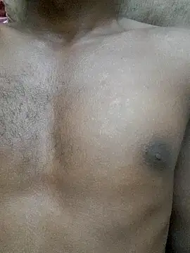 Snapshot of Tamil_boy_age28 chatting on March 2025 07:53:01 PM Tamil boy age28 online show from March 2025 07:53:01 PM