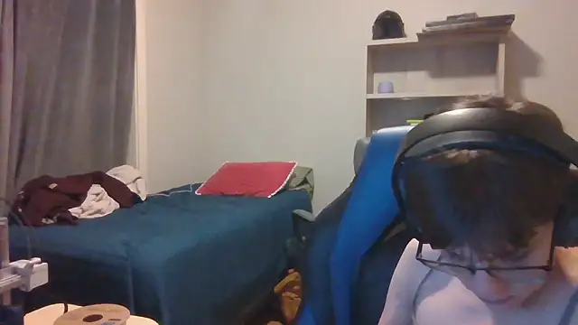 KaliSnow199623 online show from November 2025 04:11:02 AM