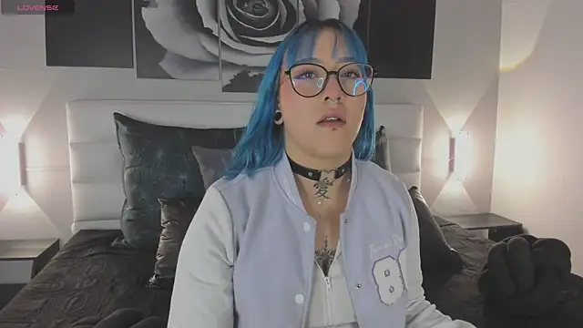 sofi bakerr online show from November 2025 11:35:01 AM