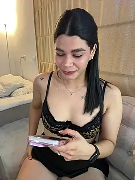 Snapshot of DaryRos chatting on July 2026 09:52:02 PM DaryRos online show from July 2026 09:52:02 PM
