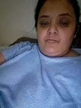 sarahhh1987 online show from January 2026 08:00:02 PM