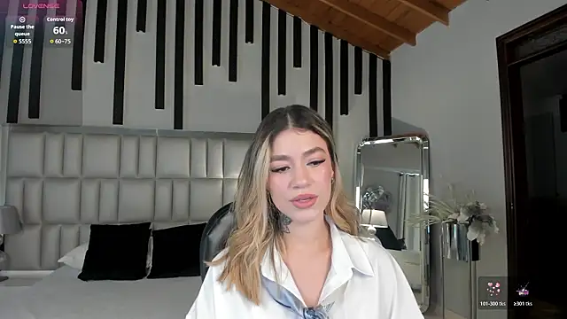 ViolettHansson online show from February 2026 06:26:02 PM