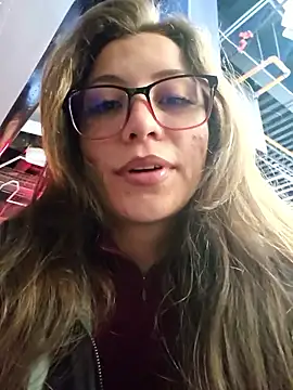 mmmVirginia online show from November 2025 07:04:02 PM