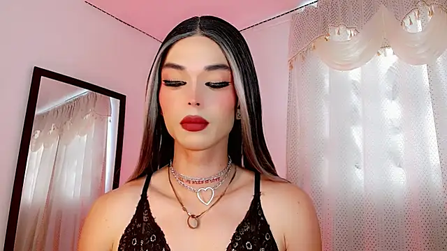 Snapshot of Marian_LV chatting on January 2026 01:57:02 PM Marian LV online show from January 2026 01:57:02 PM