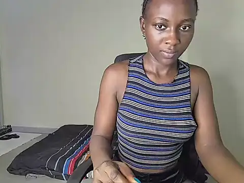 Snapshot of ebonyy_duchess chatting on January 2025 06:21:01 AM ebonyy duchess online show from January 2025 06:21:01 AM