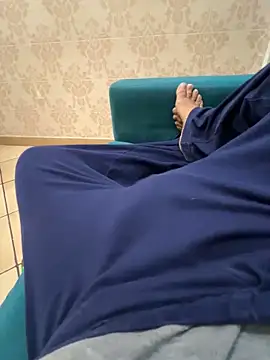 Teloficco online show from December 2024 11:04:01 PM