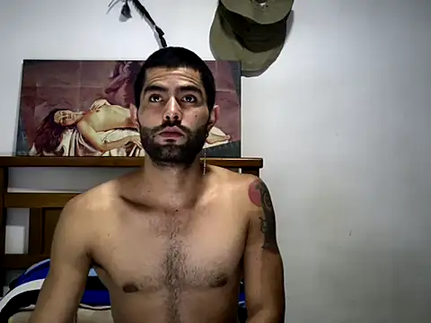 Snapshot of hideonbush051 chatting on October 2025 12:55:01 AM hideonbush051 online show from October 2025 12:55:01 AM