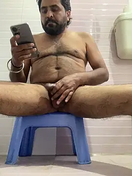 Snapshot of Daddy_inurhouse chatting on April 2026 05:47:02 AM Daddy inurhouse online show from April 2026 05:47:02 AM