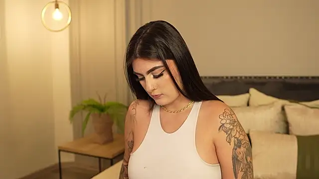 IrisBaker online show from January 2026 11:08:01 PM