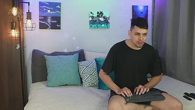 Cleoanubis- online show from October 2025 06:50:02 AM