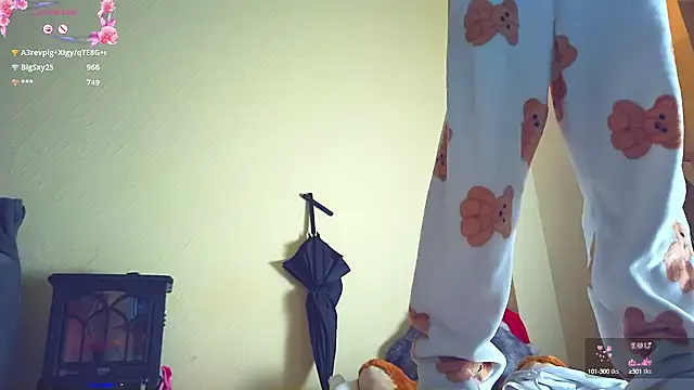 Finibondi online show from January 2025 01:02:01 PM