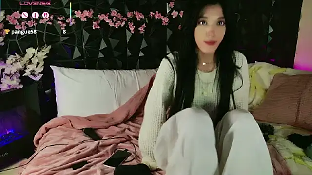 Finibondi online show from September 2025 05:31:01 AM