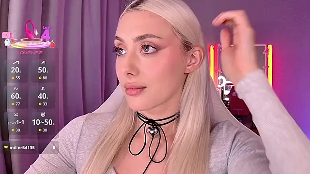 LoryWood online show from March 2026 03:39:02 PM