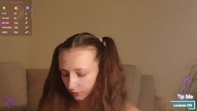 Milky flexy cat online show from November 2025 02:48:02 PM