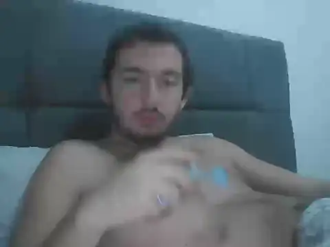 laynufff online show from November 2025 07:52:02 PM