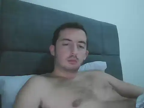 laynufff online show from December 2025 07:53:02 PM