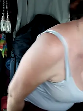 cuplubijoanna online show from November 2025 07:40:01 AM