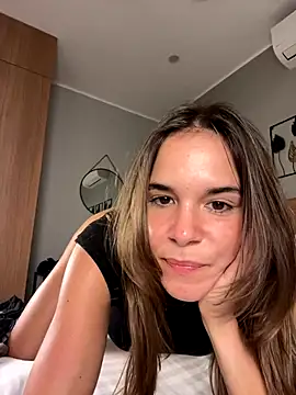 JuicyFruits93 online show from November 2025 09:34:02 AM