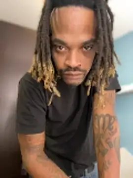 1BeautyN1Beast online show from October 2025 01:29:01 PM