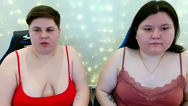 BeckyAndHellen online show from March 2026 11:18:01 AM