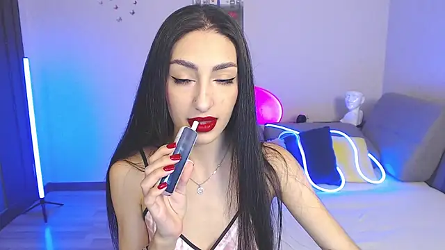 Lina Robbins online show from March 2025 03:00:02 AM