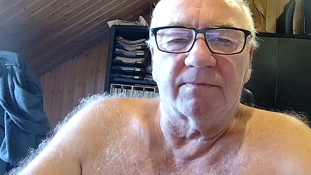 Snapshot of biggandybig chatting on July 2026 08:11:02 AM biggandybig online show from July 2026 08:11:02 AM