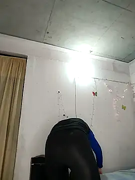 Yaumiko online show from February 2026 12:33:01 PM