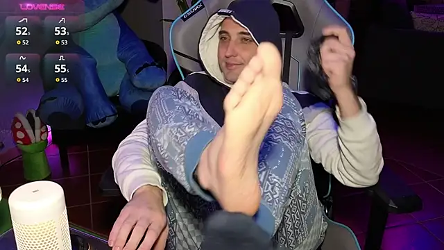 Gil gamesh90 online show from February 2026 06:19:01 PM