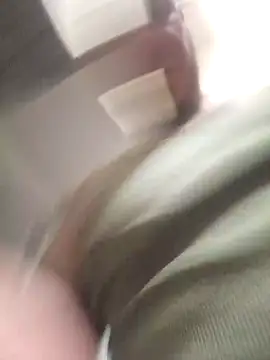 Snapshot of RomWoolf chatting on January 2025 05:42:01 PM RomWoolf online show from January 2025 05:42:01 PM